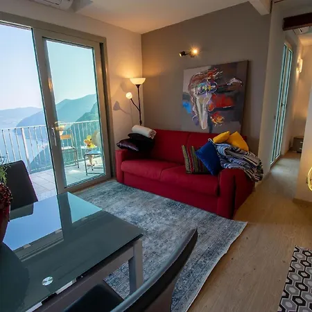 Apartment Mit Panaoramaterrasse Und Pool Parzanica
